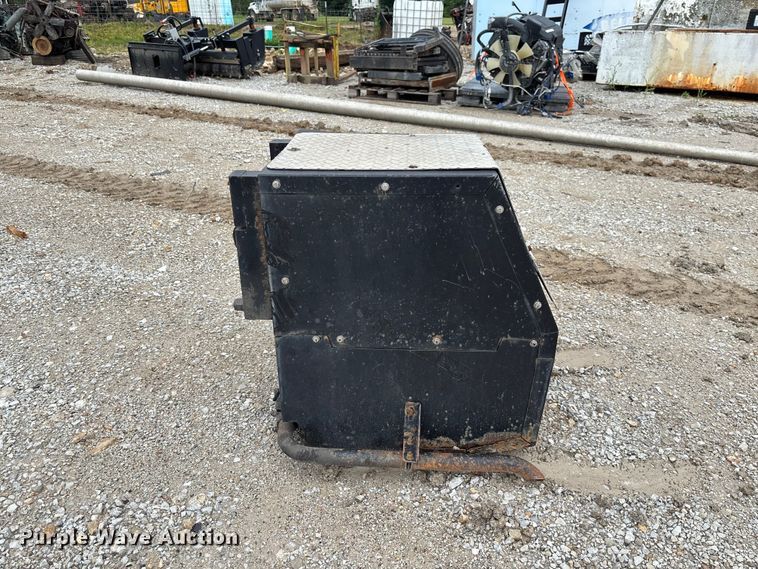 image for item FC1754 Thermo King auxiliary power unit