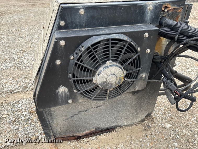 image for item FC1754 Thermo King auxiliary power unit