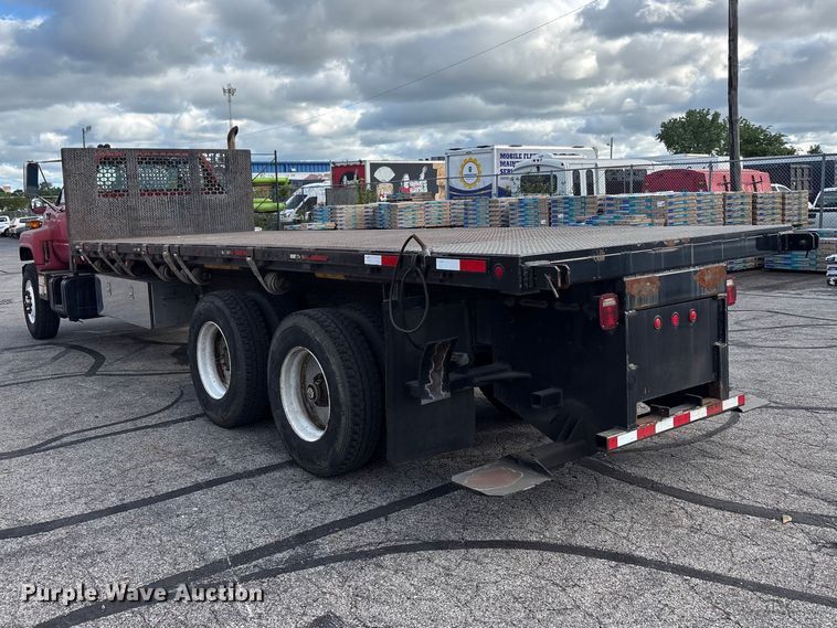 image for item FC2405 2001 GMC C7500 flatbed truck