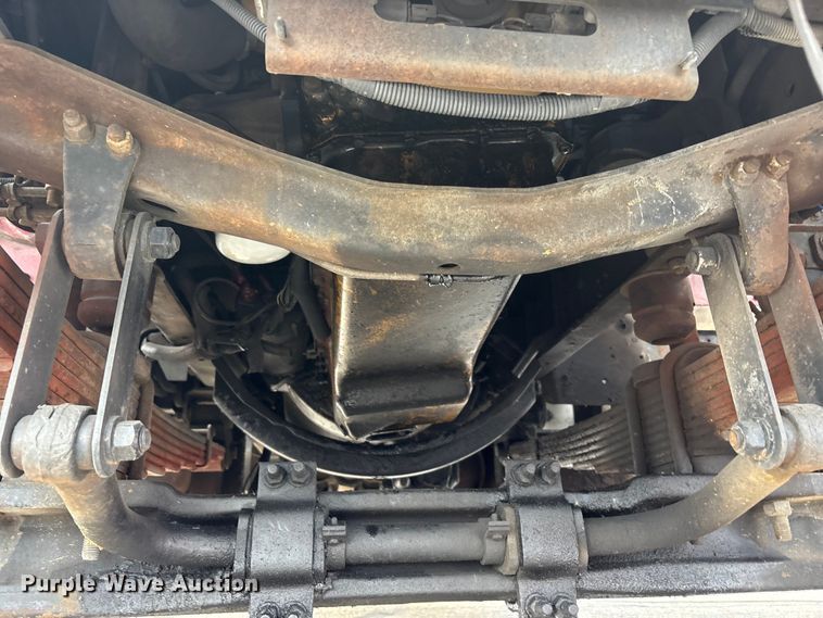 image for item FC2405 2001 GMC C7500 flatbed truck