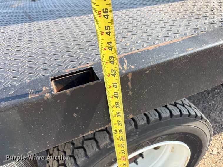image for item FC2440 2007 GMC C5500 flatbed truck