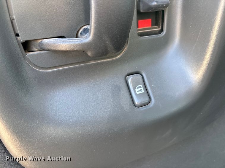image for item FC2440 2007 GMC C5500 flatbed truck