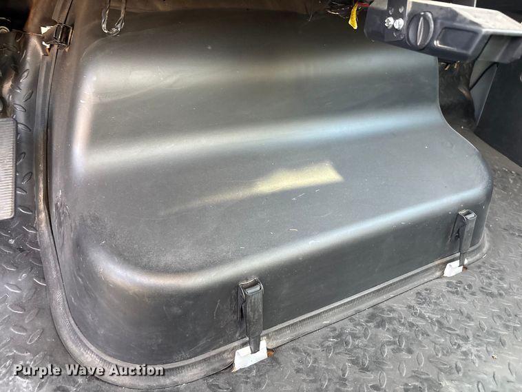 image for item FC2440 2007 GMC C5500 flatbed truck