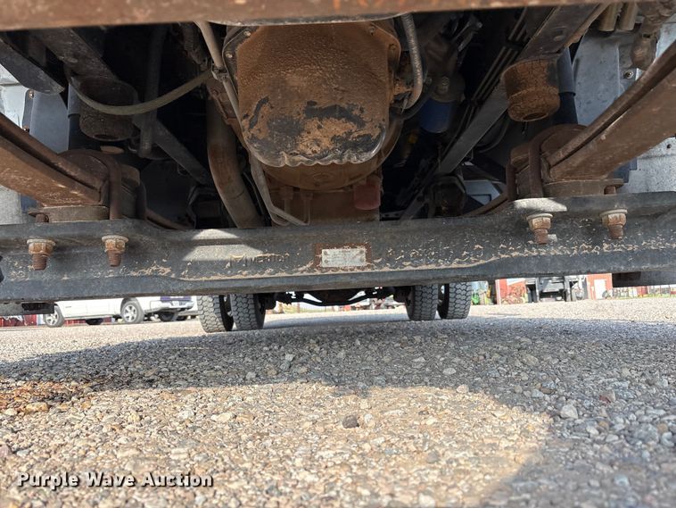 image for item FC2440 2007 GMC C5500 flatbed truck
