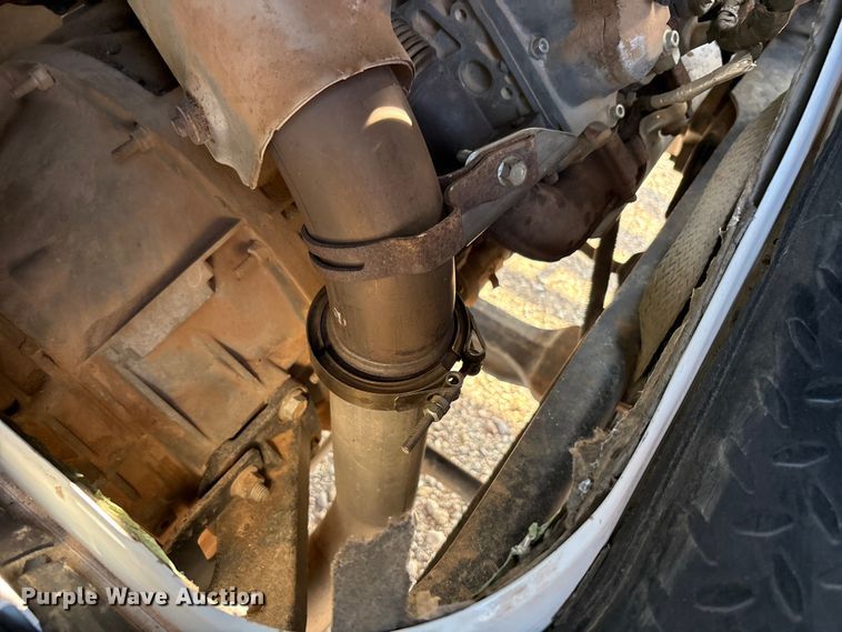 image for item FC2440 2007 GMC C5500 flatbed truck