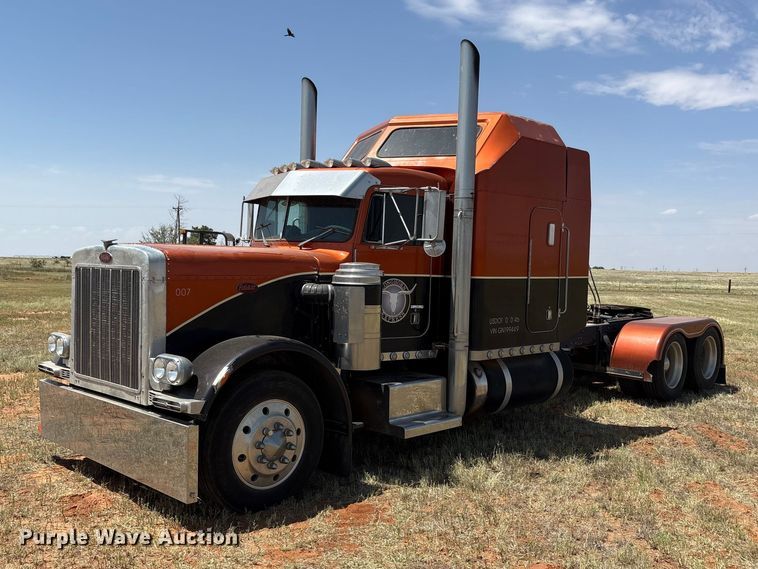 image for item FC2448 1986 Peterbilt 359 semi truck