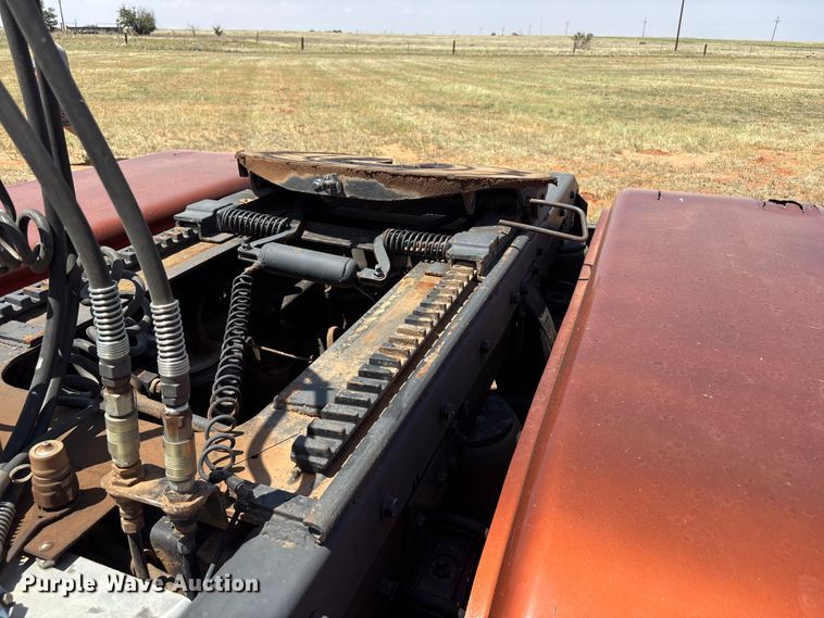 image for item FC2448 1986 Peterbilt 359 semi truck