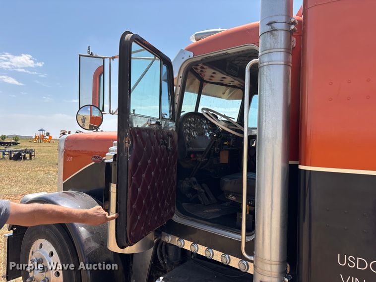 image for item FC2448 1986 Peterbilt 359 semi truck