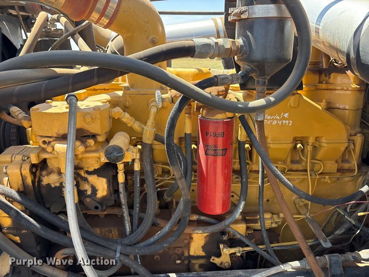 image for item FC2448 1986 Peterbilt 359 semi truck