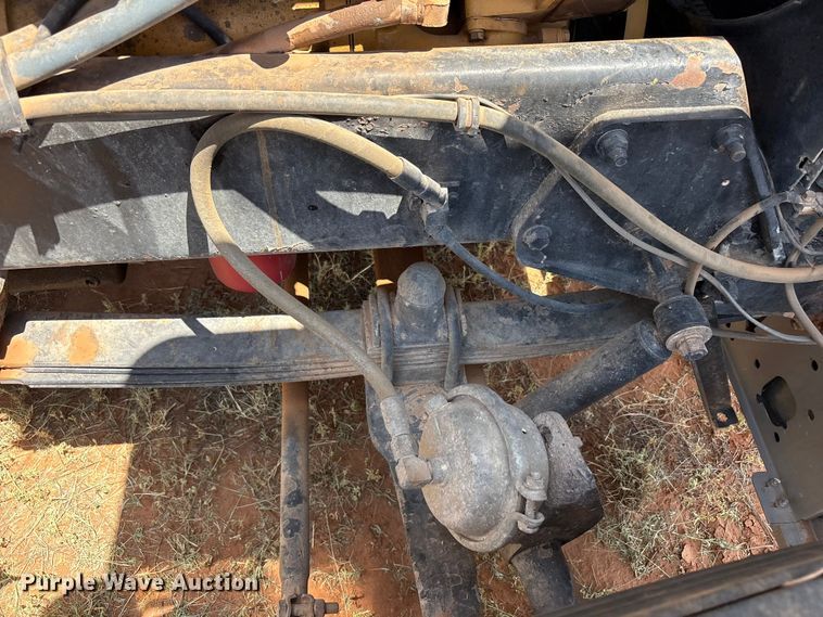 image for item FC2448 1986 Peterbilt 359 semi truck