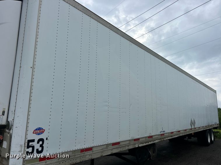 image for item FC2830 2008 Utility  VS2RA refrigerated van trailer
