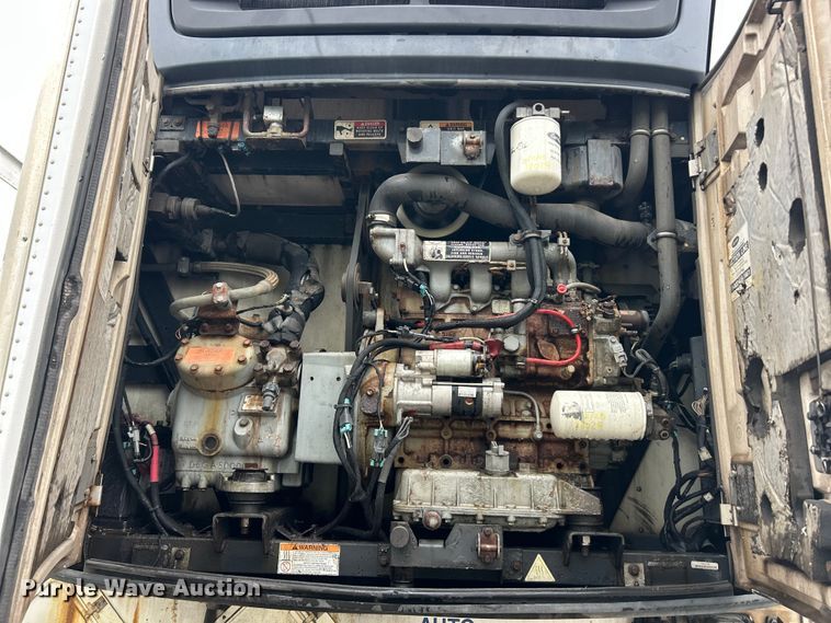 image for item FC2830 2008 Utility  VS2RA refrigerated van trailer