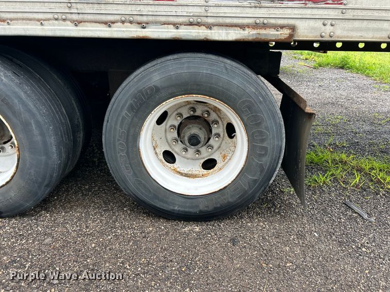 image for item FC2830 2008 Utility  VS2RA refrigerated van trailer
