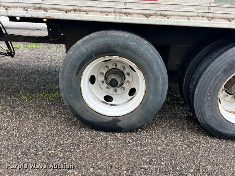 image for item FC2830 2008 Utility  VS2RA refrigerated van trailer