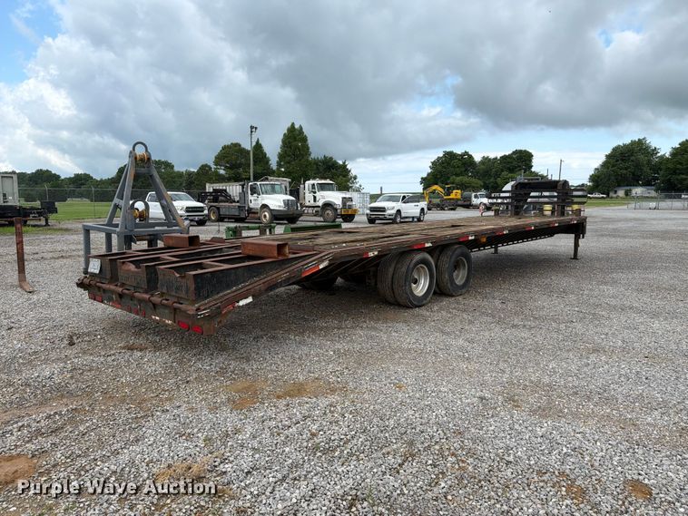 image for item FC3189 2005 Jerry James 34 Dual GN equipment trailer