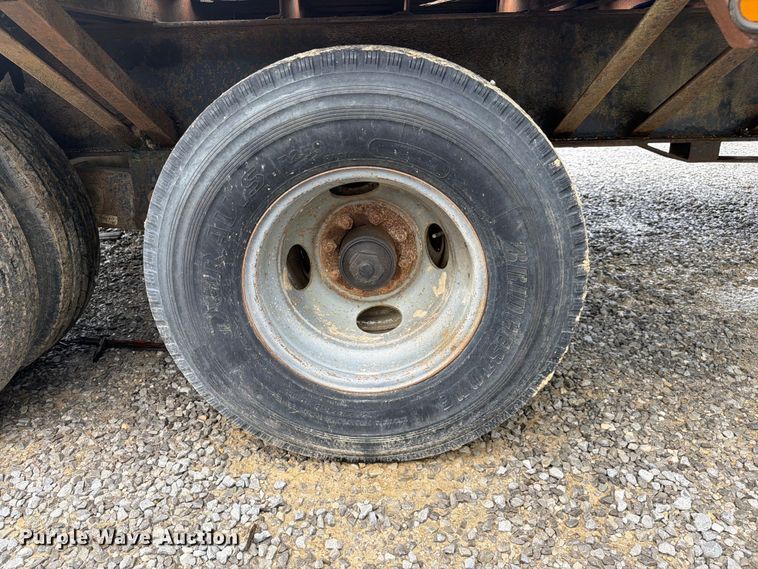 image for item FC3189 2005 Jerry James 34 Dual GN equipment trailer
