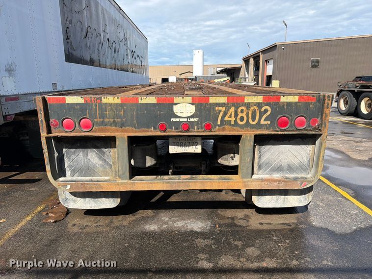 image for item FC3200 2007 Lufkin FL-11 flatbed trailer