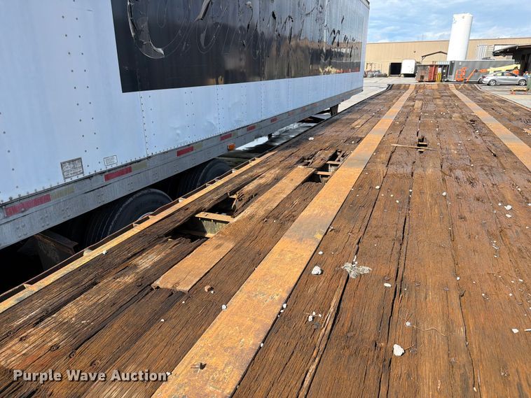 image for item FC3200 2007 Lufkin FL-11 flatbed trailer