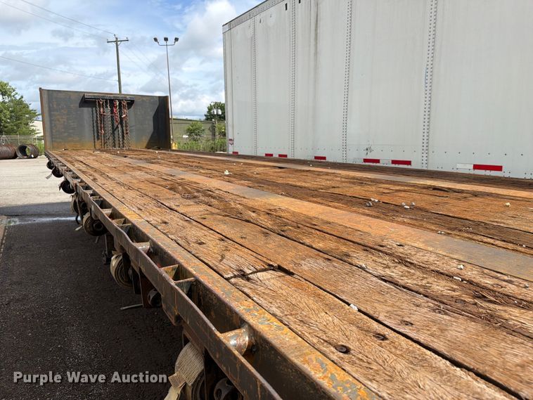 image for item FC3201 2007 Lufkin FL-11 flatbed trailer