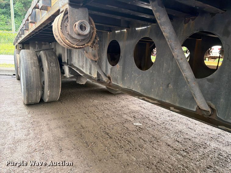 image for item FC3201 2007 Lufkin FL-11 flatbed trailer