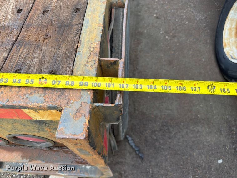 image for item FC3201 2007 Lufkin FL-11 flatbed trailer