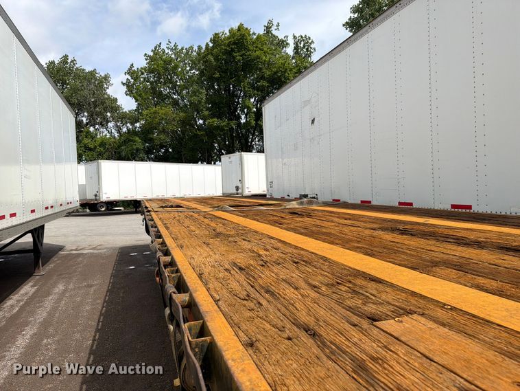 image for item FC3202 2007 Lufkin FL-11 flatbed trailer