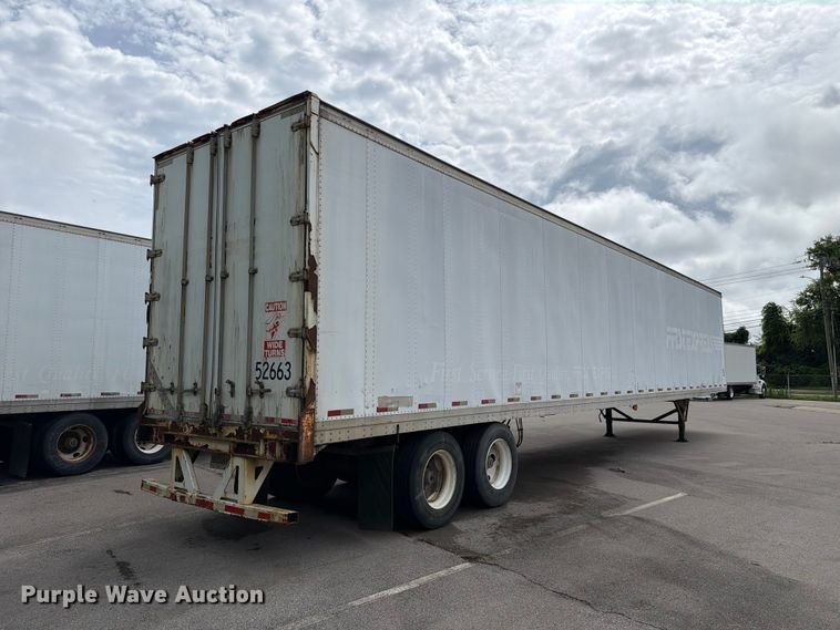 image for item FC3204 2002 Strick Commercial Trailer dry van trailer