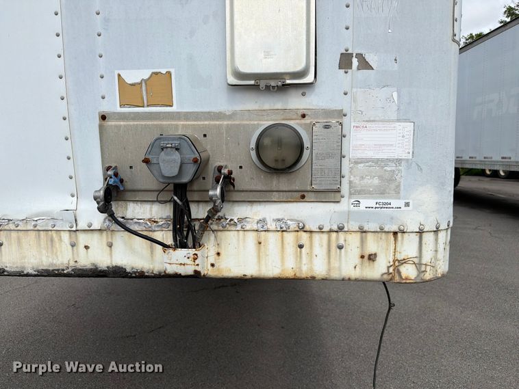 image for item FC3204 2002 Strick Commercial Trailer dry van trailer