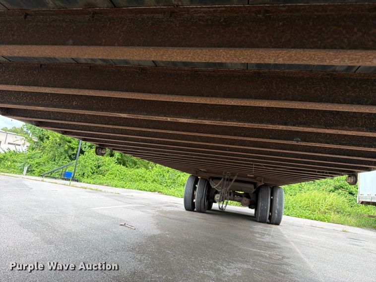 image for item FC3204 2002 Strick Commercial Trailer dry van trailer