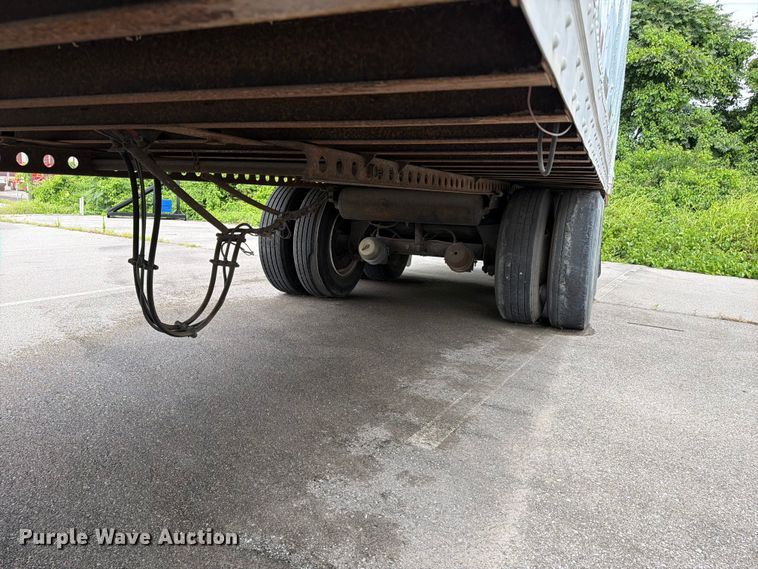 image for item FC3204 2002 Strick Commercial Trailer dry van trailer