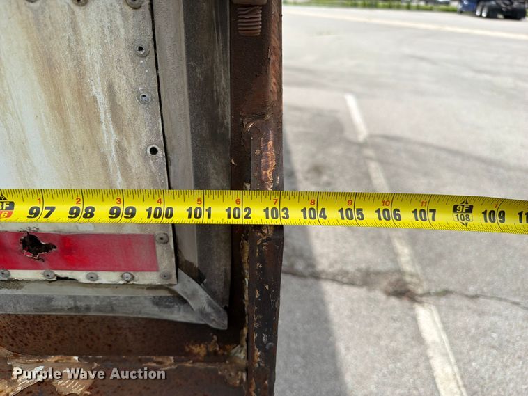 image for item FC3204 2002 Strick Commercial Trailer dry van trailer