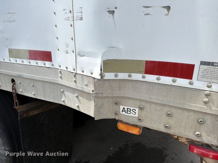 image for item FC3204 2002 Strick Commercial Trailer dry van trailer