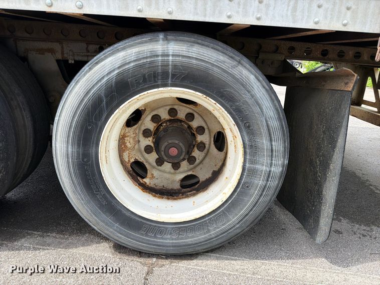 image for item FC3204 2002 Strick Commercial Trailer dry van trailer