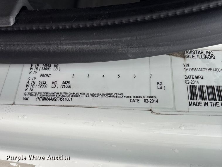 image for item FC5614 2015 International DuraStar 4300 truck cab and chassis