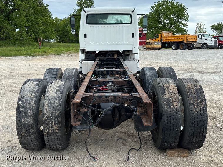 image for item FC5711 2010 Freightliner M2106 truck cab and chassis