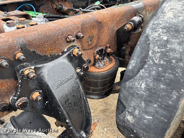 image for item FC5711 2010 Freightliner M2106 truck cab and chassis