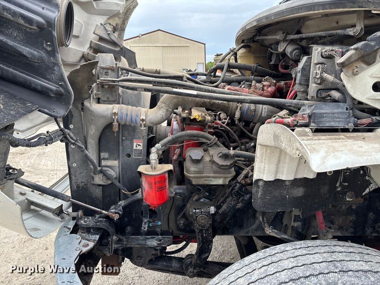image for item FC5711 2010 Freightliner M2106 truck cab and chassis
