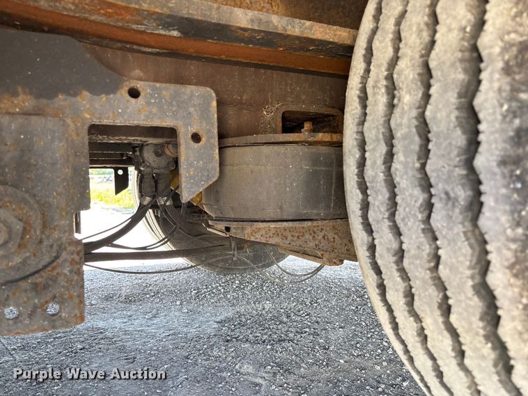 image for item FC5756 2006 Landoll 435 drop tilt deck equipment trailer