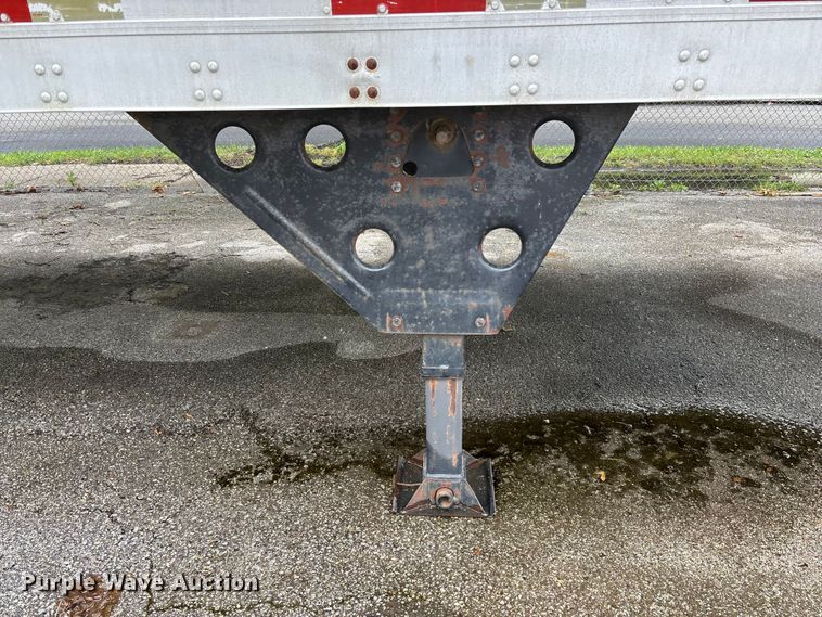 image for item FG0389 1997 Utility dry van trailer