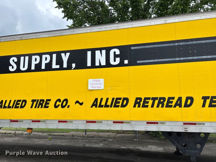 image for item FG0389 1997 Utility dry van trailer
