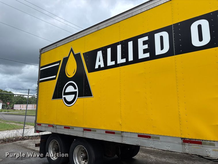 image for item FG0389 1997 Utility dry van trailer