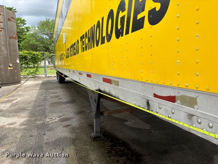 image for item FG0389 1997 Utility dry van trailer