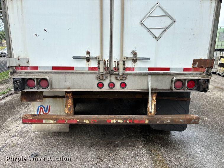 image for item FG0389 1997 Utility dry van trailer