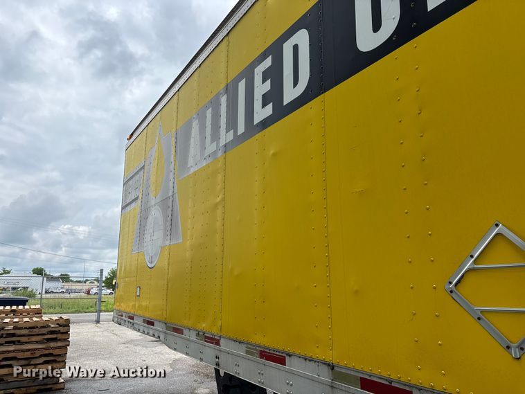 image for item FG0389 1997 Utility dry van trailer