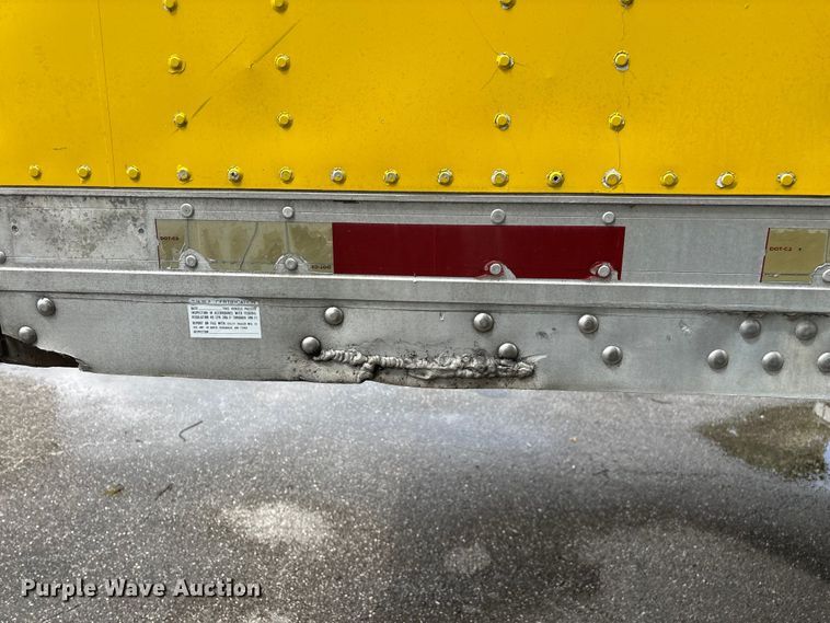 image for item FG0389 1997 Utility dry van trailer