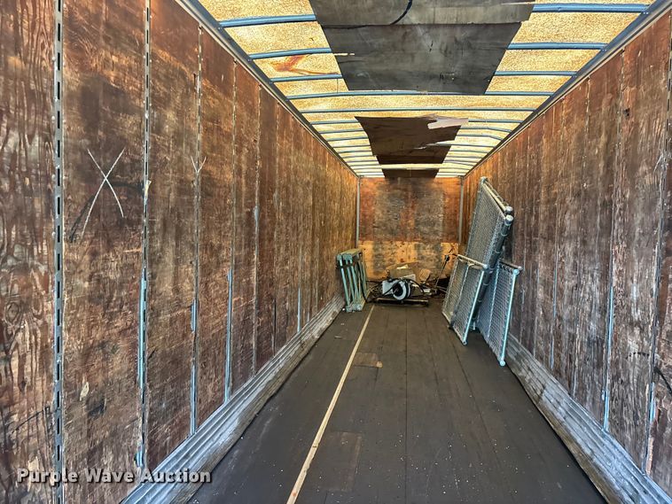 image for item FG0389 1997 Utility dry van trailer
