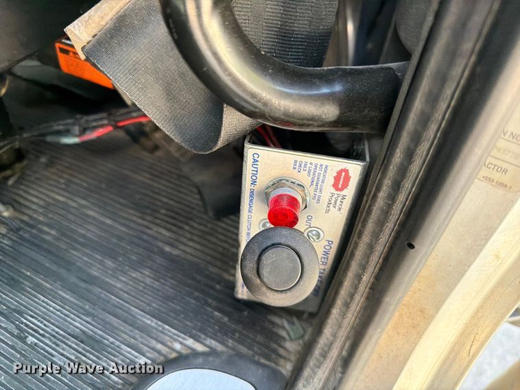 image for item FI0264 2007 Peterbilt 379 semi truck
