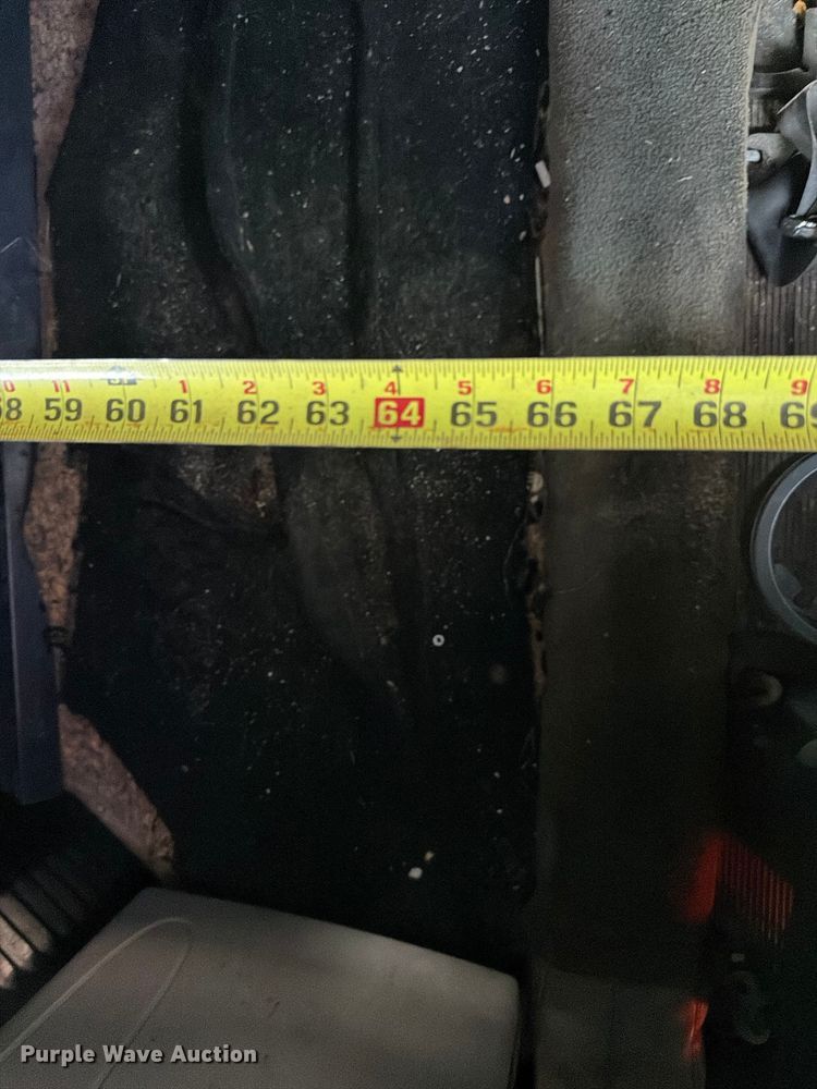 image for item FI0264 2007 Peterbilt 379 semi truck