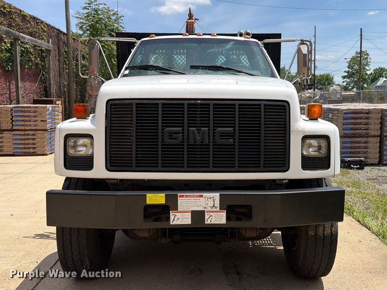 image for item FI1003 2000 GMC C8500 crane truck
