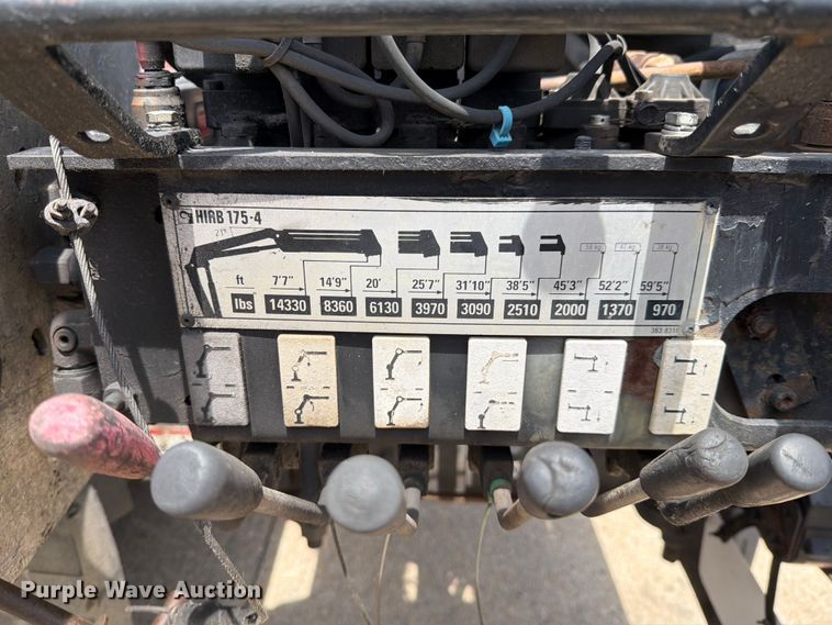 image for item FI1003 2000 GMC C8500 crane truck